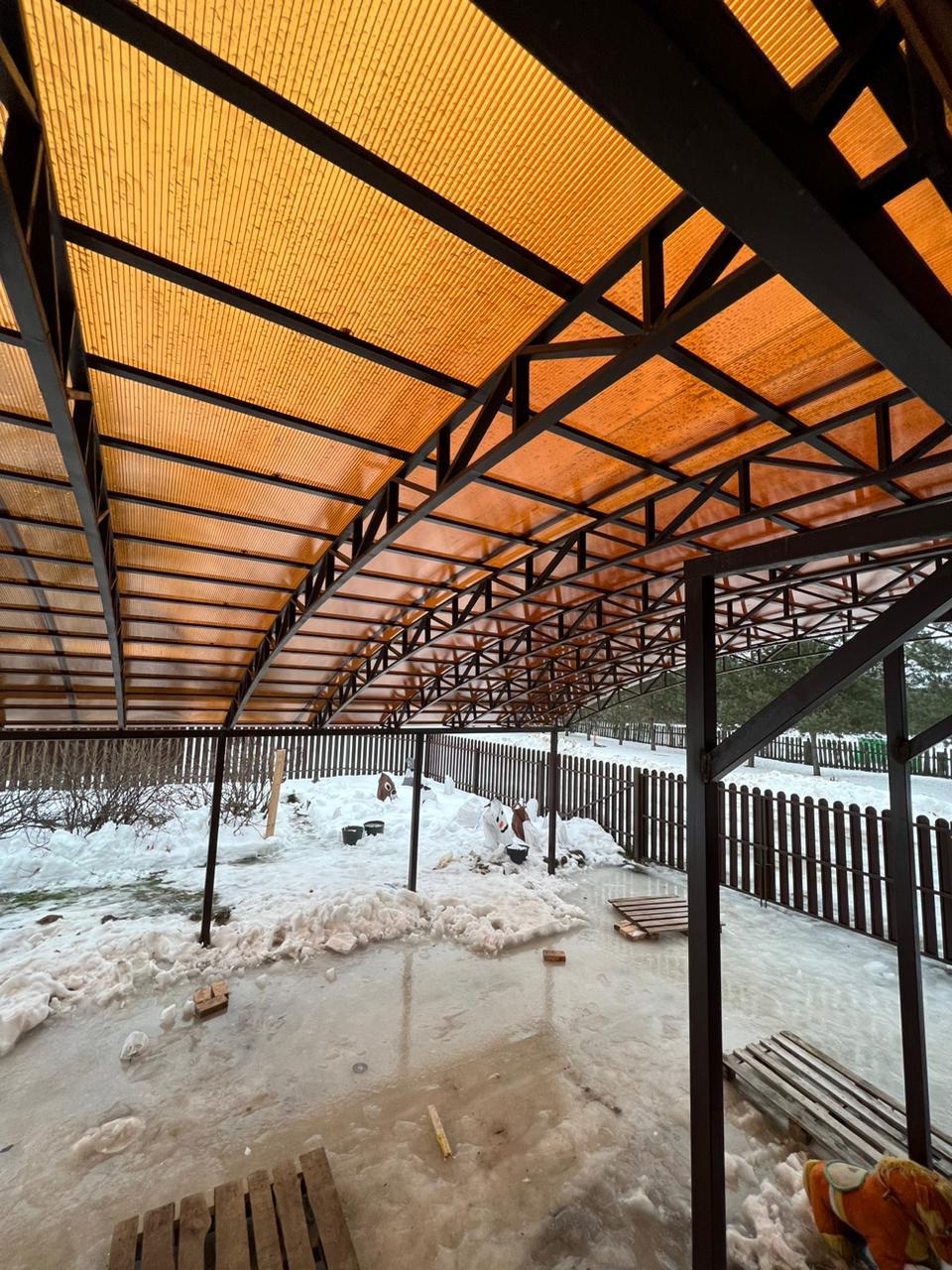 Как выбрать схему въезда под автонавес, чтобы две машины не мешали друг другу в Твери